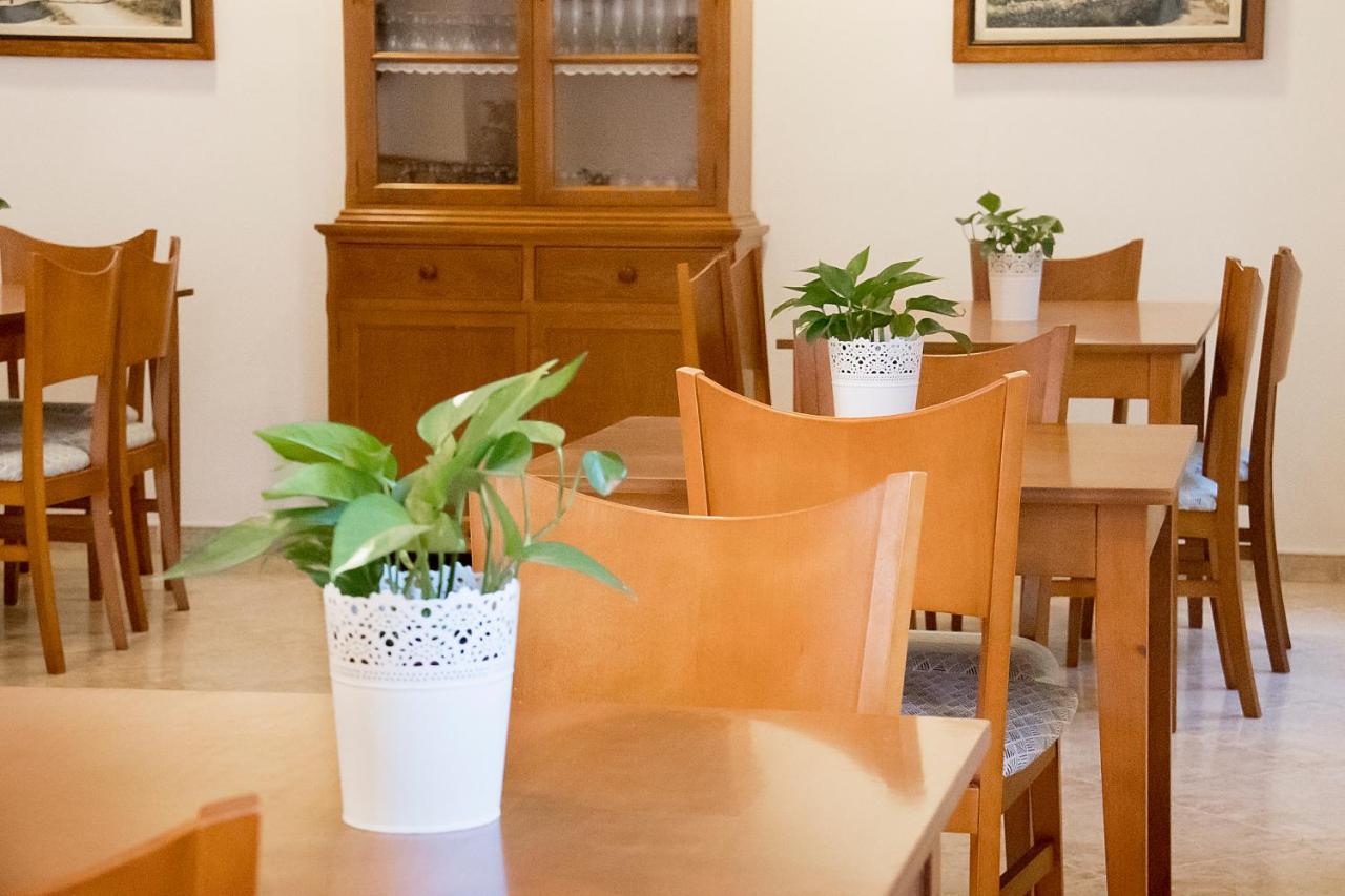 Hotel Geminis Ciutadella  Luaran gambar