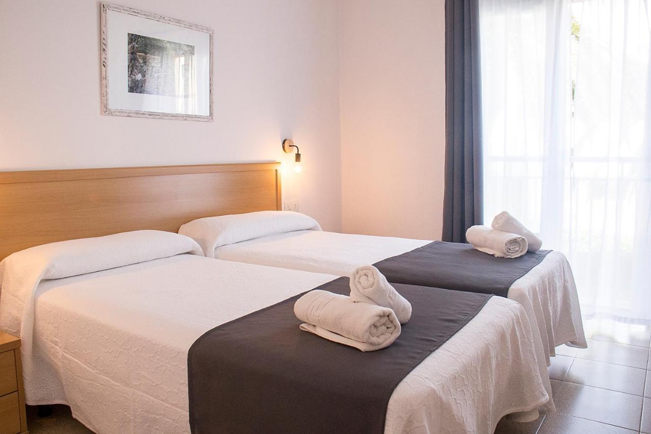Hotel Geminis Ciutadella  Luaran gambar