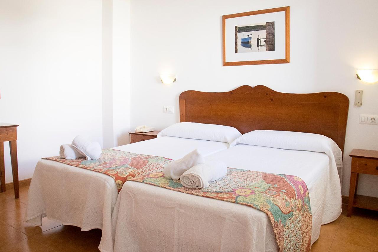 Hotel Geminis Ciutadella  Luaran gambar