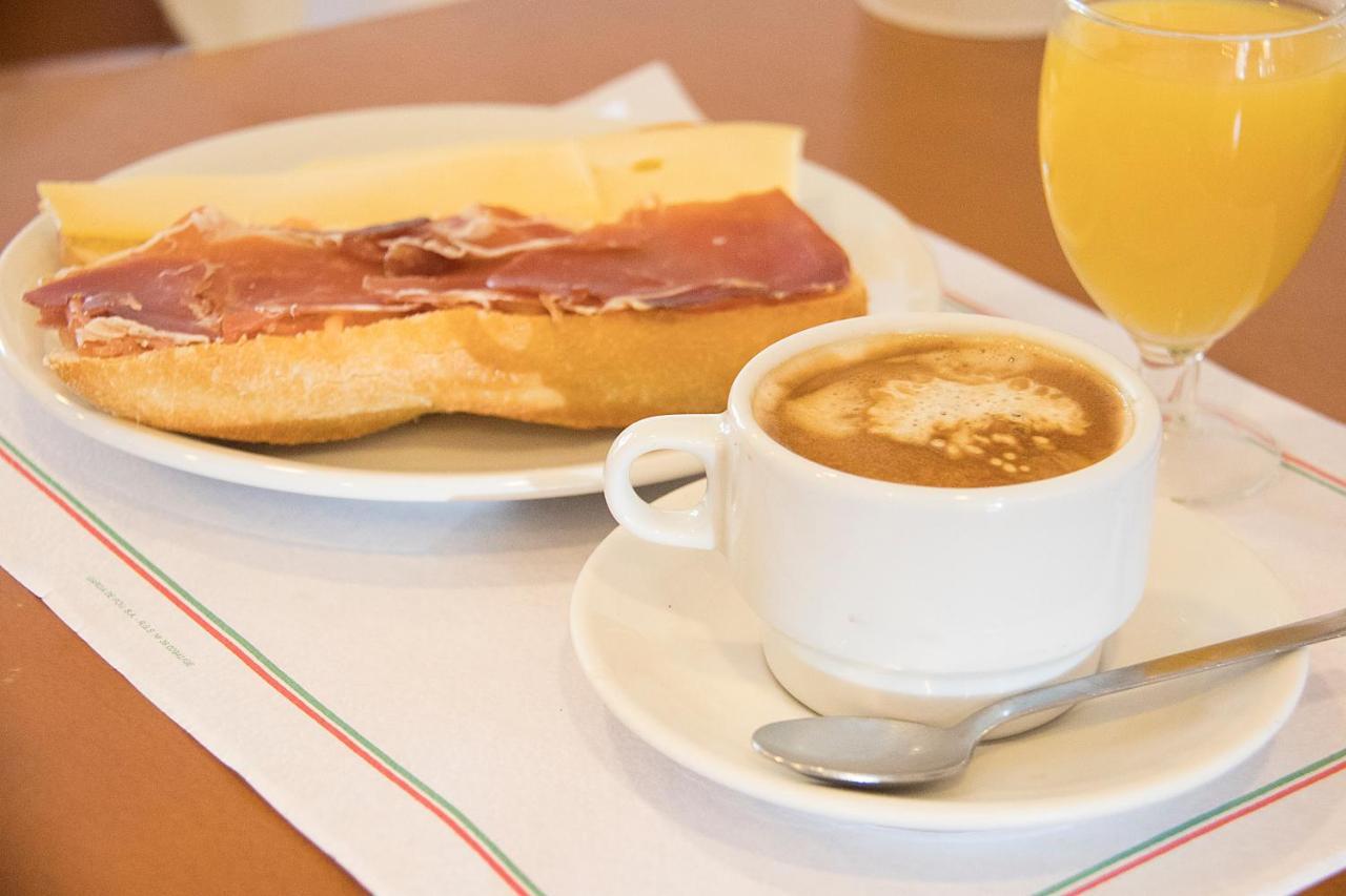 Hotel Geminis Ciutadella  Luaran gambar