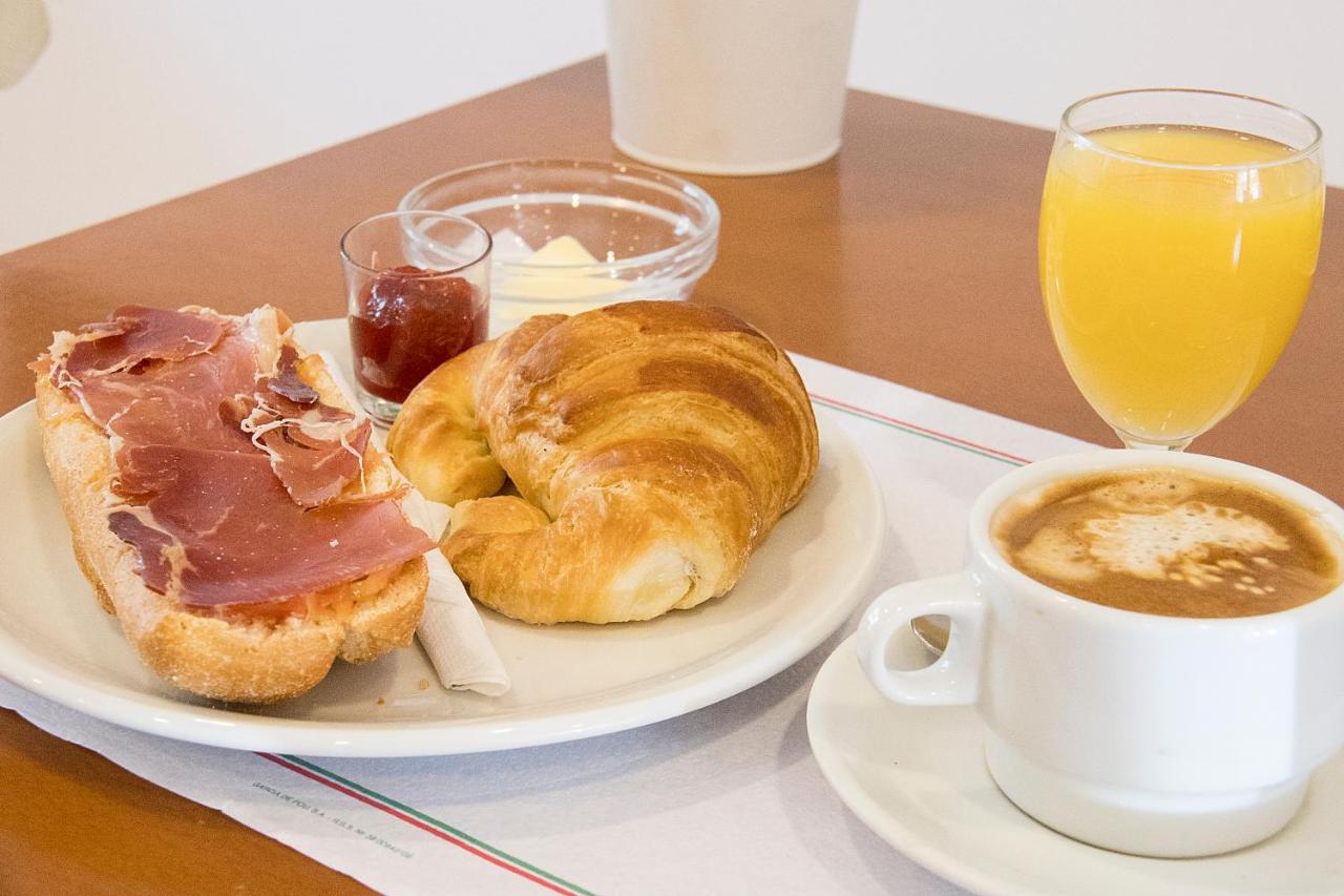 Hotel Geminis Ciutadella  Luaran gambar